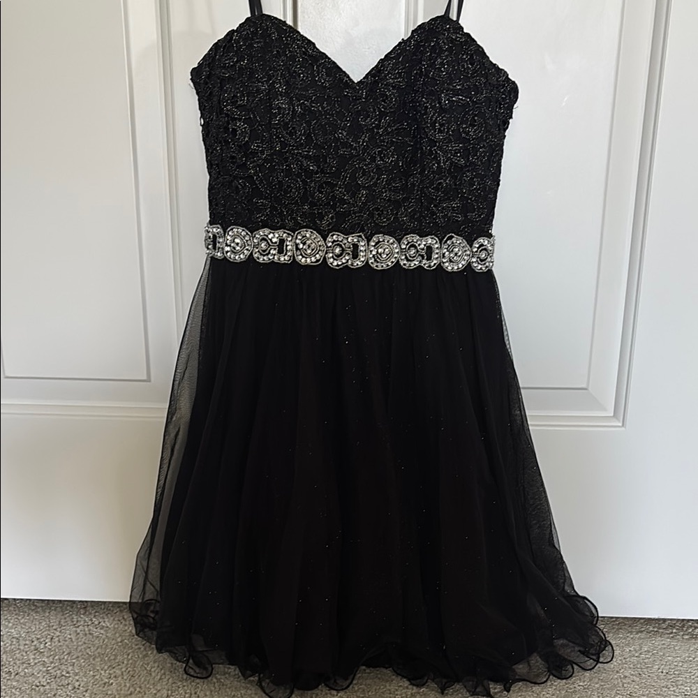 Sparkly Black Strapless Dress with Embellished Waist
